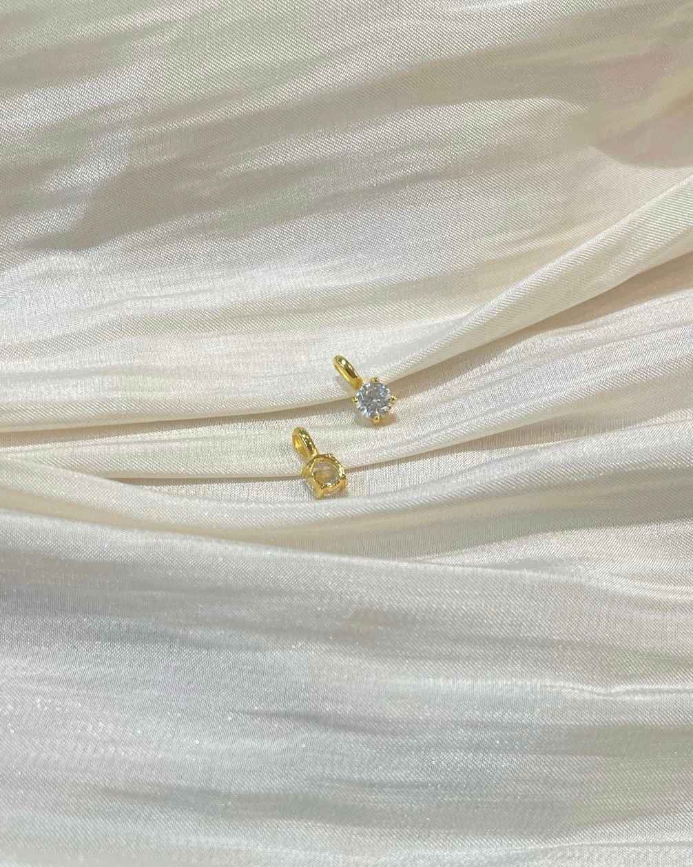 四爪單鑽墜子 細節圖